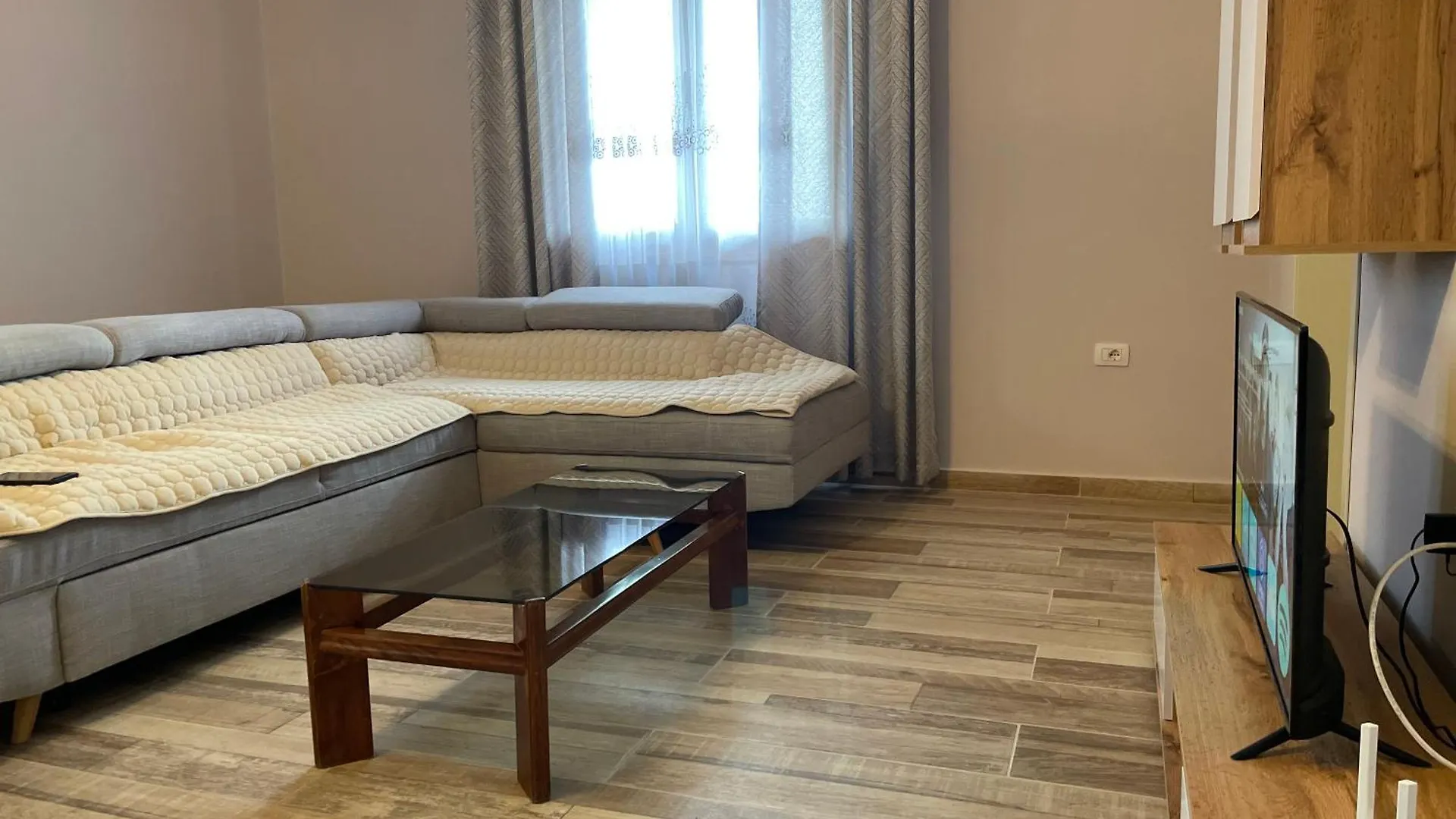 Grandfather Superior Apartment Berat 0*,  Albania