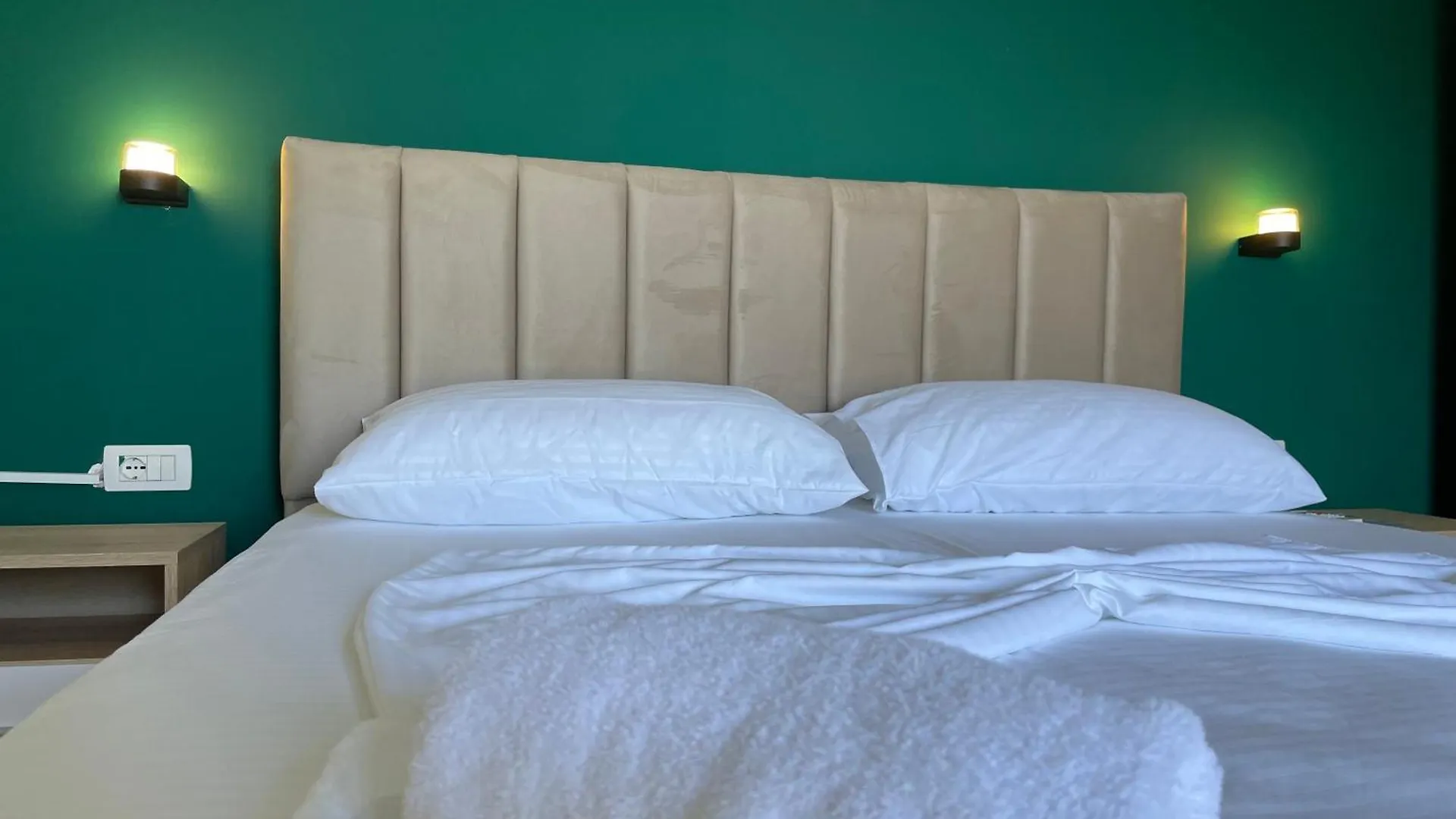 Grandfather Superior Apartment Berat Holiday home