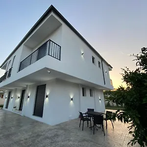 Hotel Papa-berat, Berat